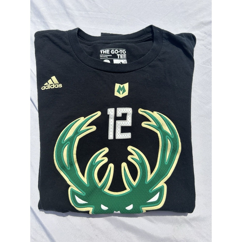 Adidas Milwaukee Bucks youth Sz‎ S Parker #12 Black T Shirt